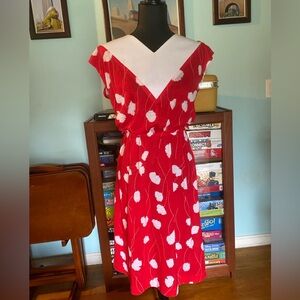 1970s/80s red and white flowered dress